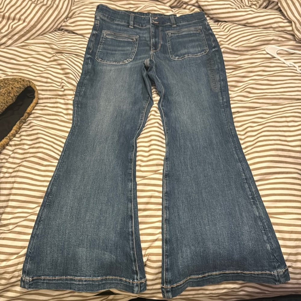 NWT American eagle super hi-rise flare jeans